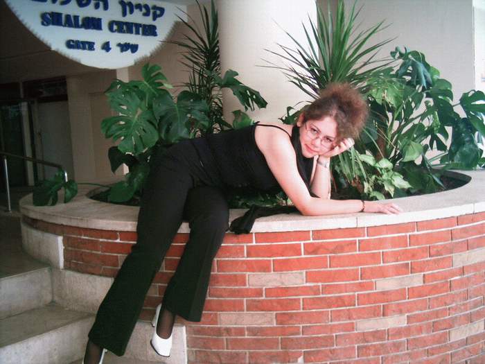 angelina-solnishko на курорте в Израиле, в Эйлате, гостинца Shalom Plaza, 23.10.2004