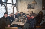 Mass, Allochka и их друзья в кафе в Луцке