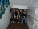 Под лестницей стоят Shaggy,FiziK,Vx,Olya - все с Сахарного ;-)
